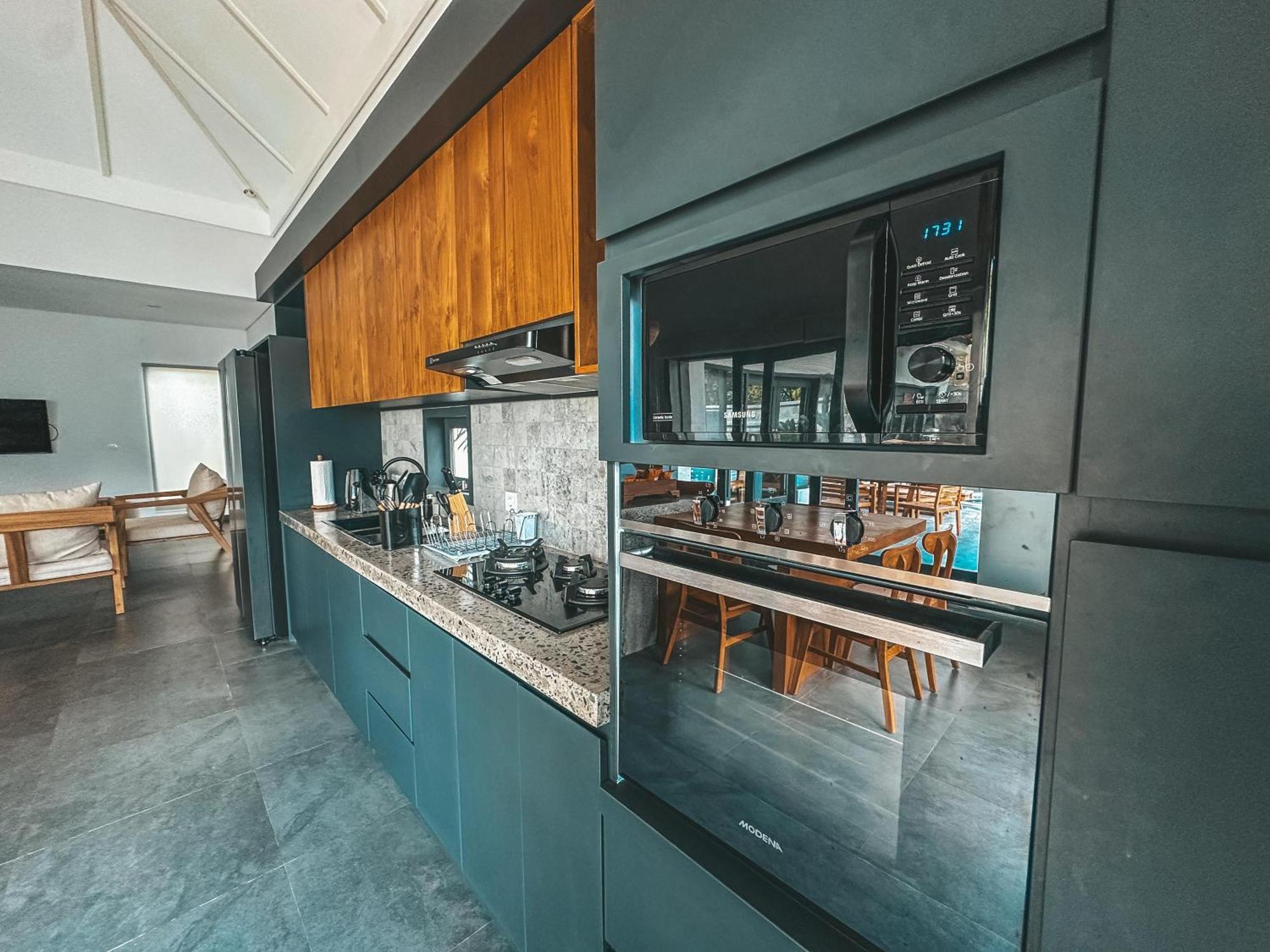 Resor Tropik Lombok 4*