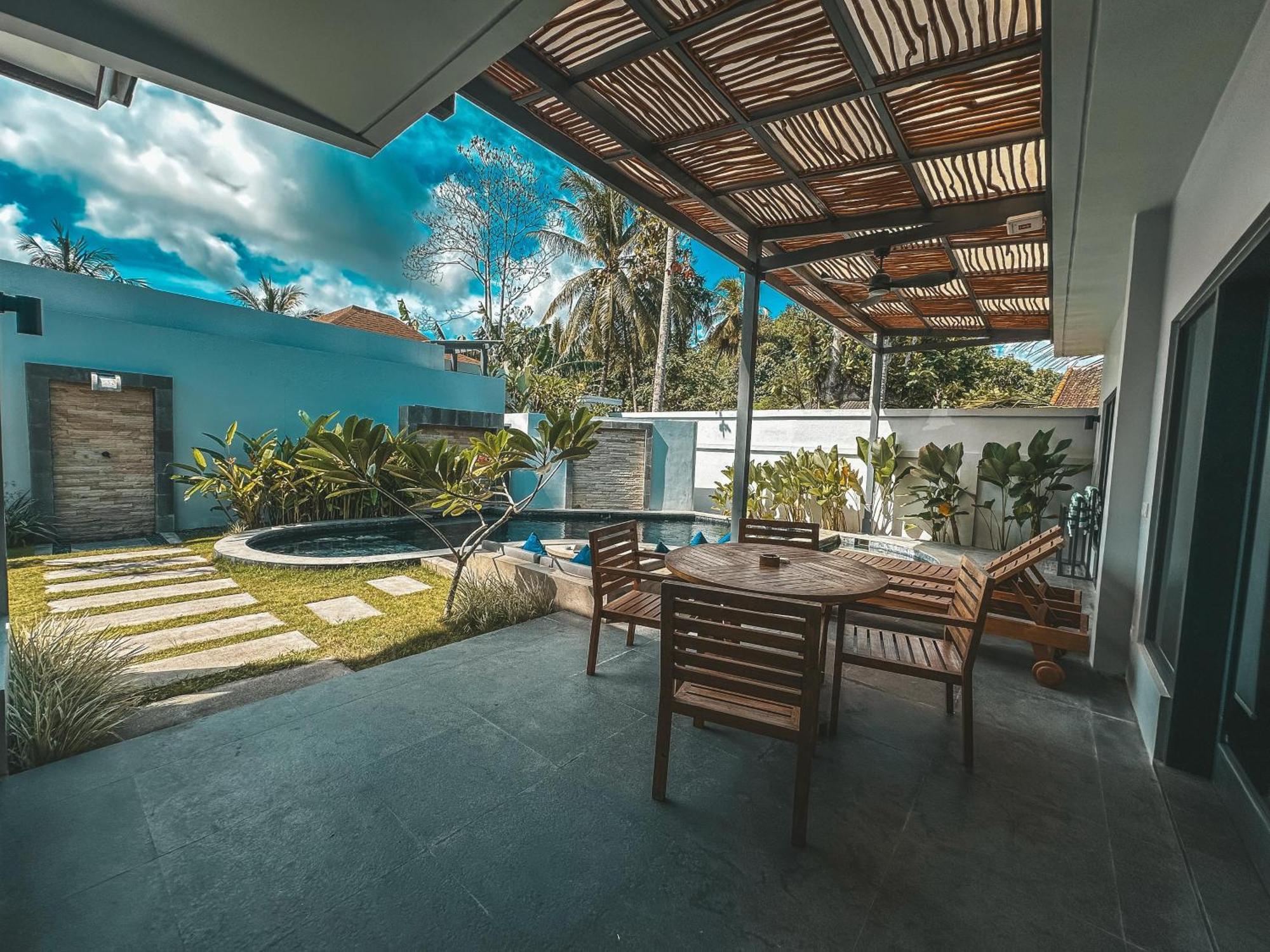 Resor Tropik Lombok