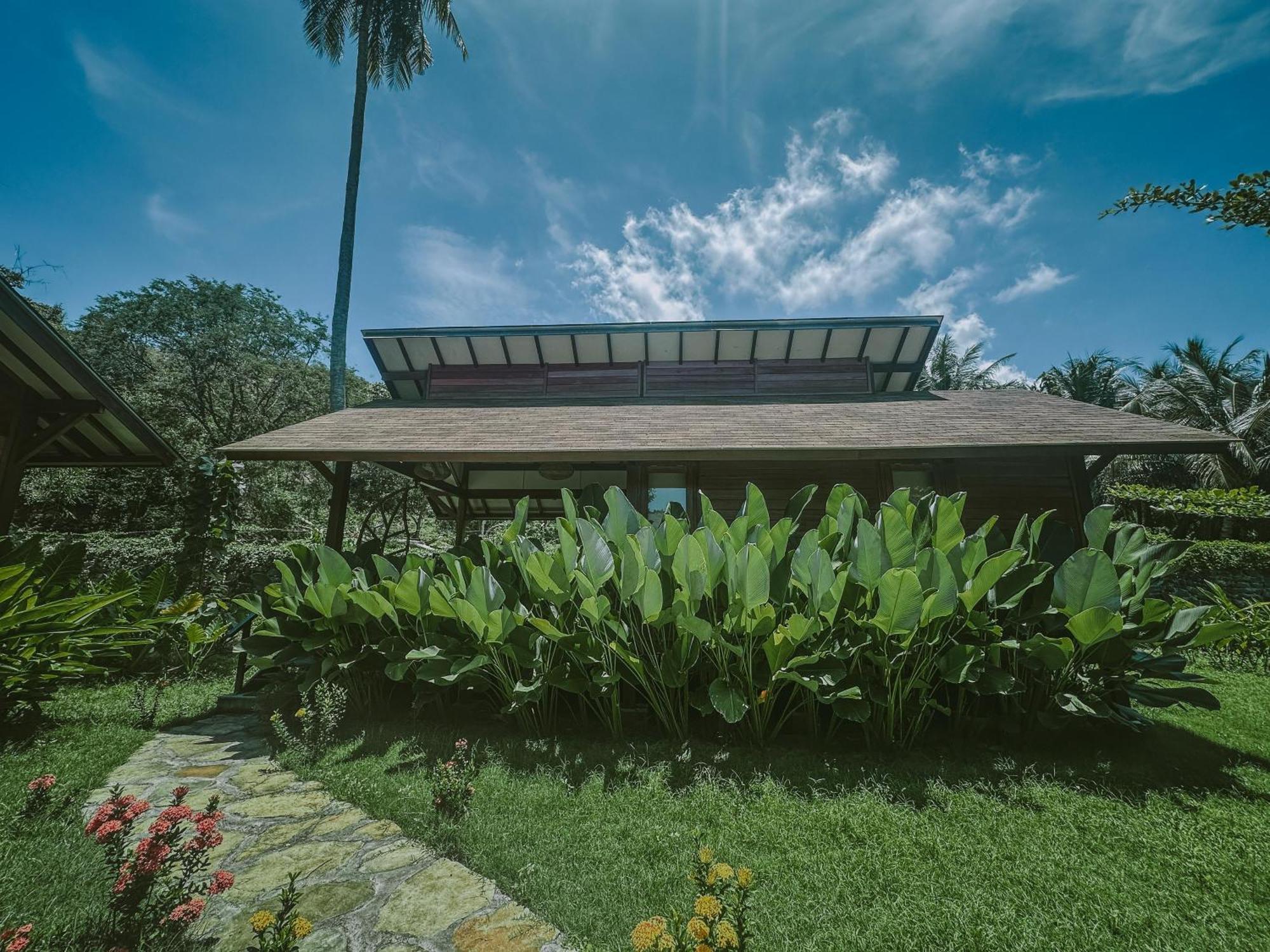 Resort Tropik Lombok