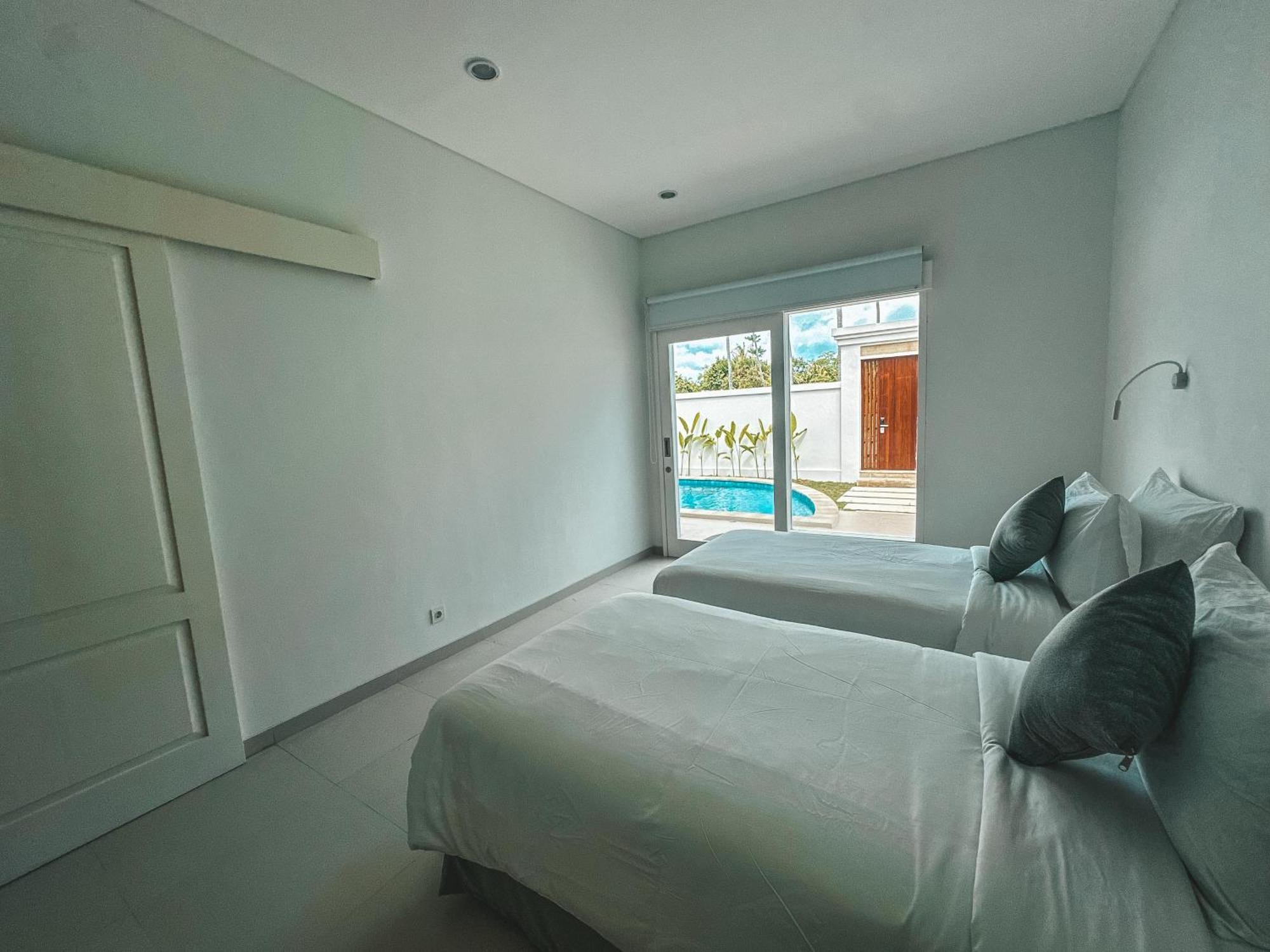 Resort Tropik Lombok Selong Belanak